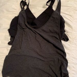 Lululemon top with built in bra